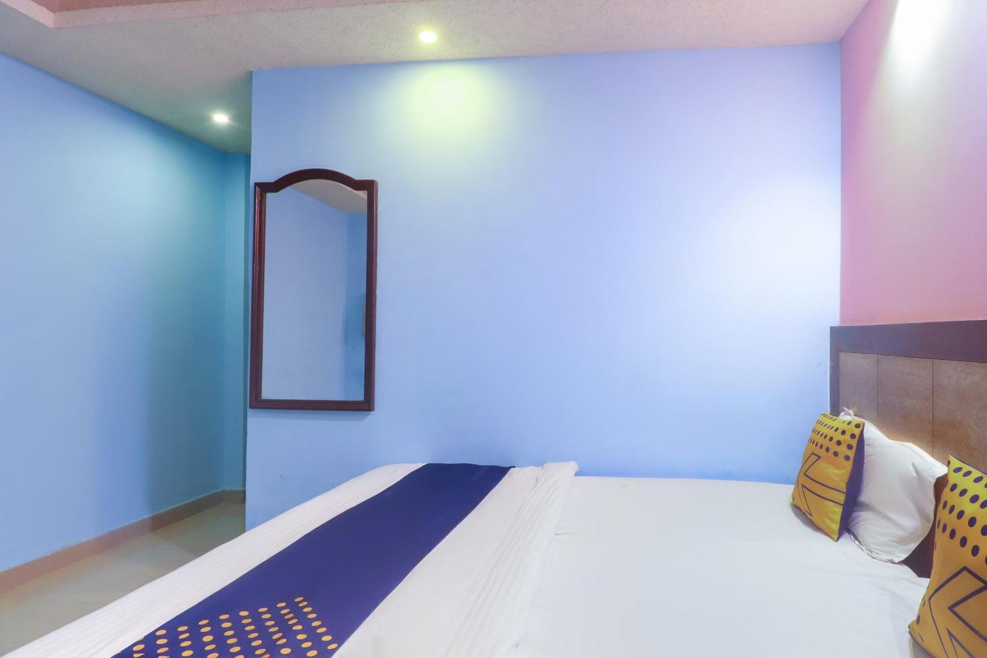 Spot On 75963 Hotel Prince Bodh Gaya Exterior photo
